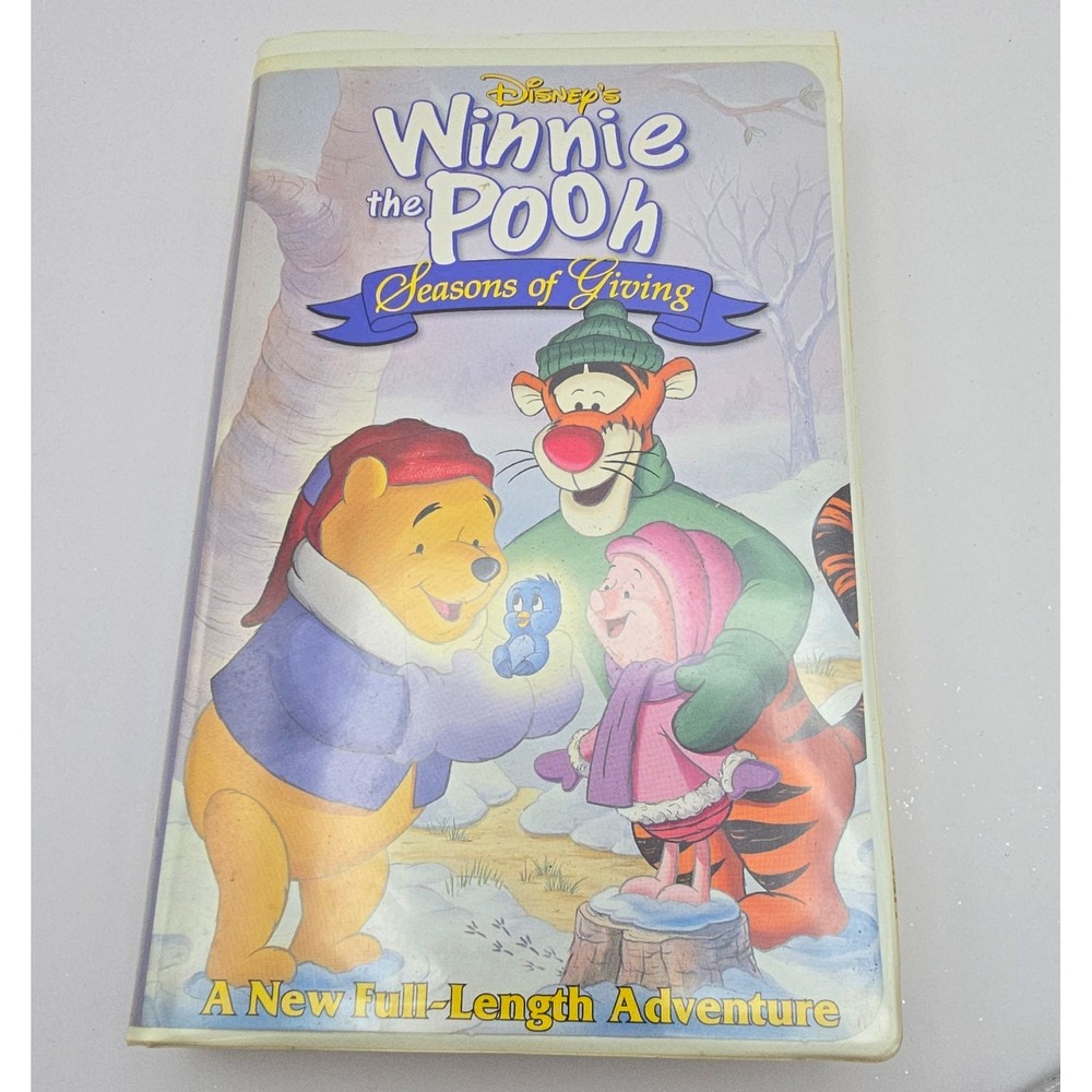 Walt Disney Home Video Winnie the Pooh: Seasons of Giving VHS NTSC NR Clam